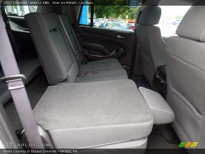 Silver Ice Metallic / Jet Black 2017 Chevrolet Tahoe LS 4WD