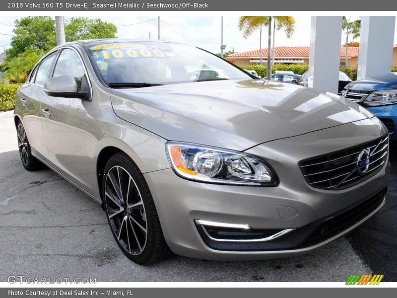 Seashell Metallic / Beechwood/Off-Black 2016 Volvo S60 T5 Drive-E