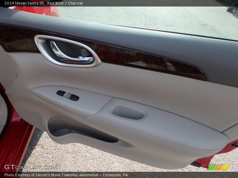 Red Brick / Charcoal 2014 Nissan Sentra SR