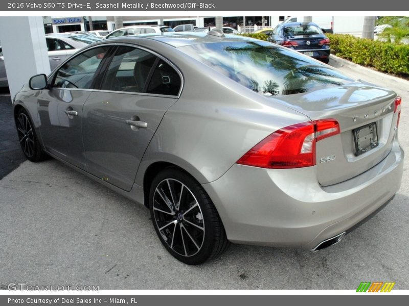 Seashell Metallic / Beechwood/Off-Black 2016 Volvo S60 T5 Drive-E