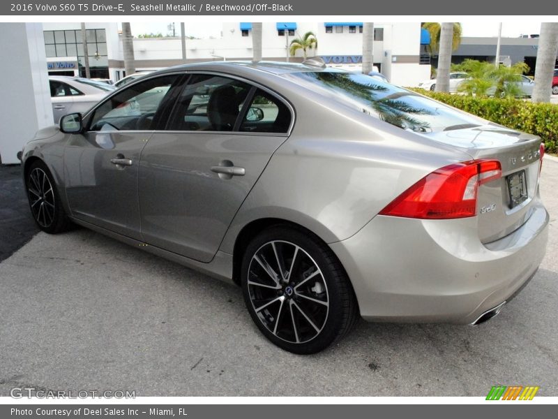 Seashell Metallic / Beechwood/Off-Black 2016 Volvo S60 T5 Drive-E
