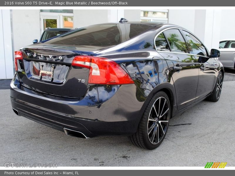 Magic Blue Metallic / Beechwood/Off-Black 2016 Volvo S60 T5 Drive-E