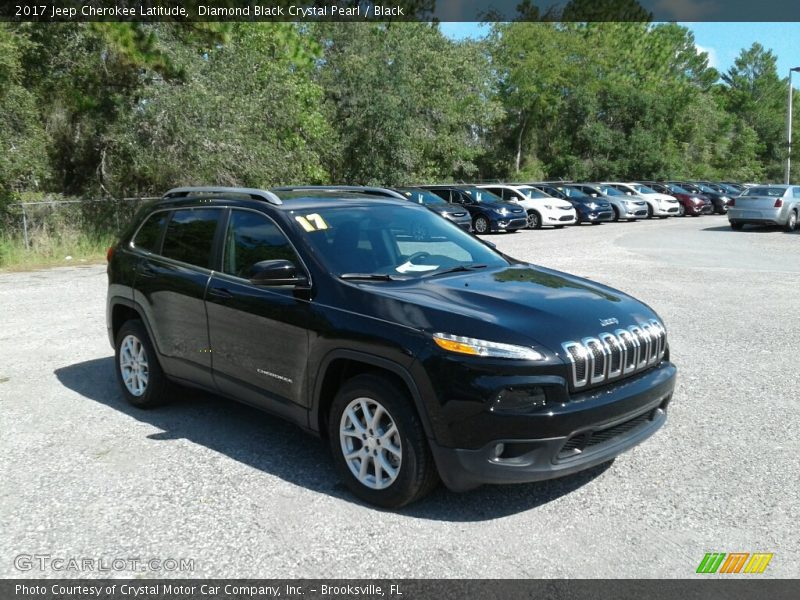 Diamond Black Crystal Pearl / Black 2017 Jeep Cherokee Latitude