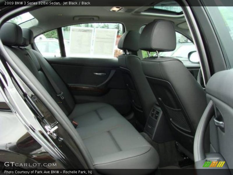 Jet Black / Black 2009 BMW 3 Series 328xi Sedan