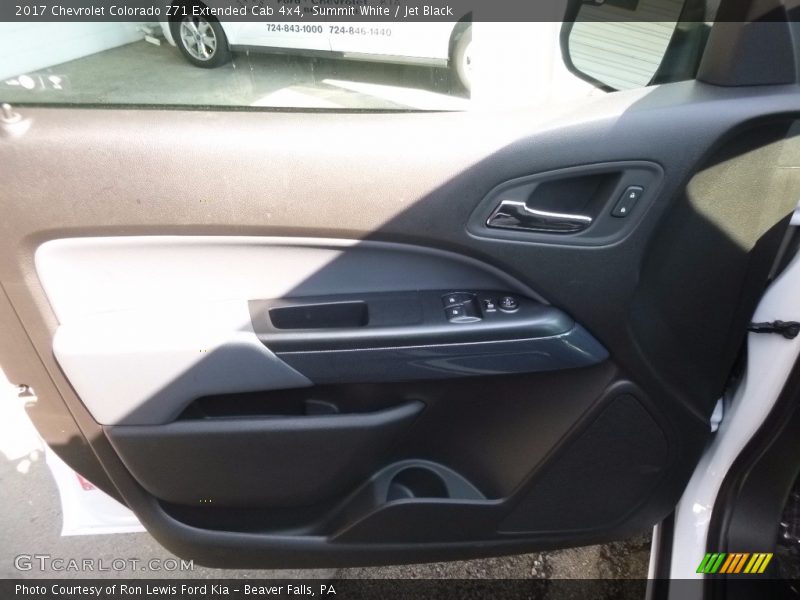 Summit White / Jet Black 2017 Chevrolet Colorado Z71 Extended Cab 4x4