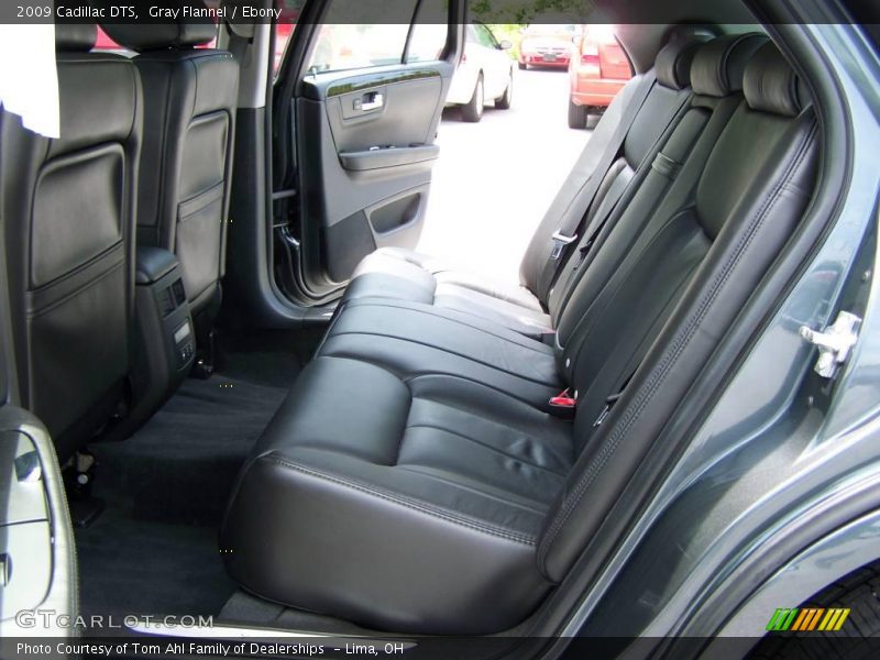 Gray Flannel / Ebony 2009 Cadillac DTS