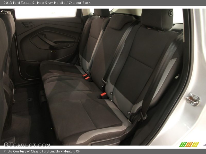 Ingot Silver Metallic / Charcoal Black 2013 Ford Escape S