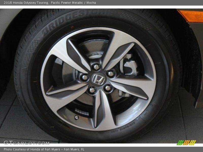 Pacific Pewter Metallic / Mocha 2018 Honda Odyssey Touring