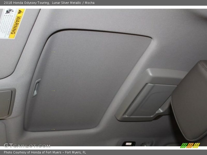 Lunar Silver Metallic / Mocha 2018 Honda Odyssey Touring