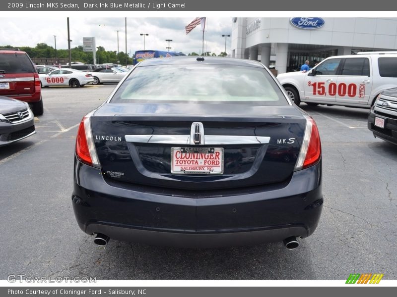 Dark Ink Blue Metallic / Light Camel 2009 Lincoln MKS Sedan