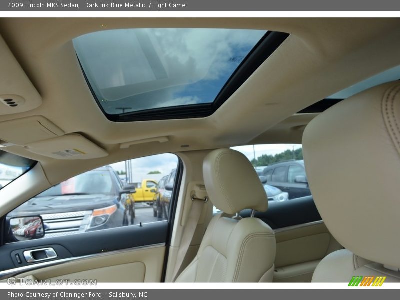 Dark Ink Blue Metallic / Light Camel 2009 Lincoln MKS Sedan