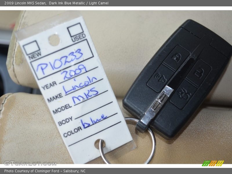 Dark Ink Blue Metallic / Light Camel 2009 Lincoln MKS Sedan