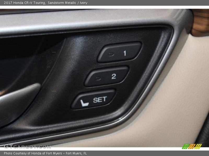 Sandstorm Metallic / Ivory 2017 Honda CR-V Touring