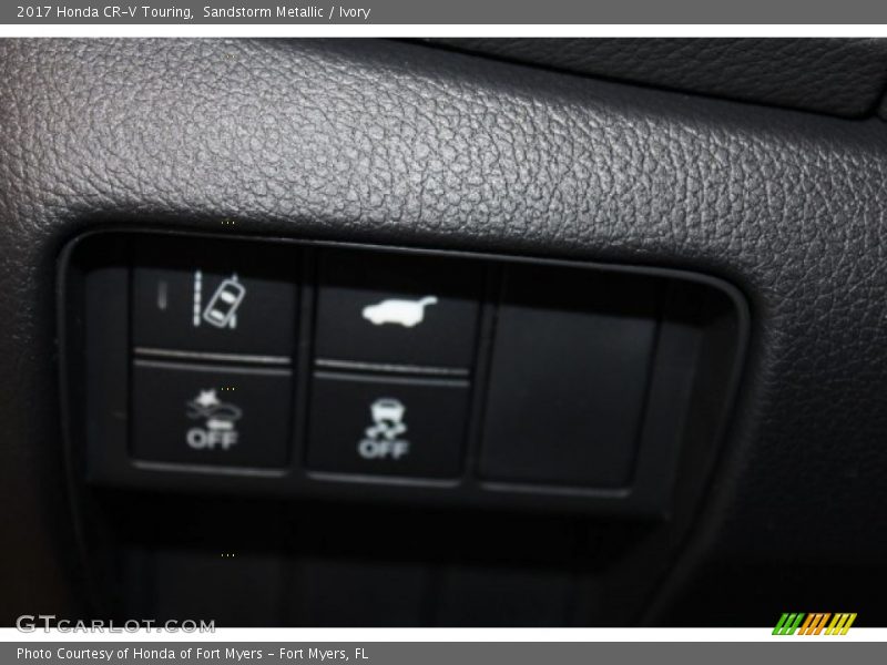 Sandstorm Metallic / Ivory 2017 Honda CR-V Touring