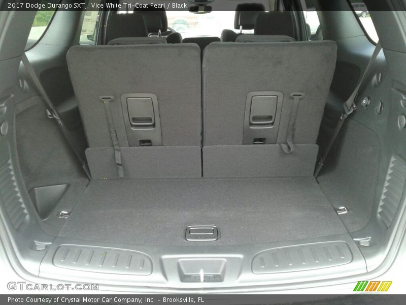 Vice White Tri-Coat Pearl / Black 2017 Dodge Durango SXT