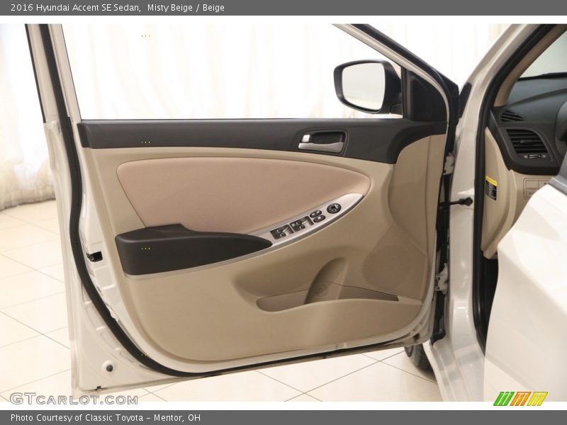 Misty Beige / Beige 2016 Hyundai Accent SE Sedan