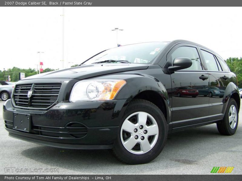Black / Pastel Slate Gray 2007 Dodge Caliber SE