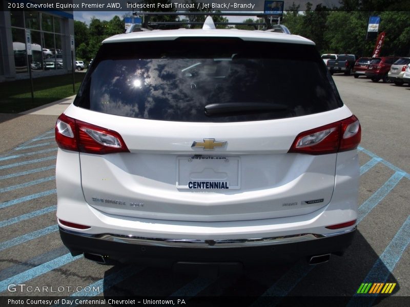 Iridescent Pearl Tricoat / Jet Black/­Brandy 2018 Chevrolet Equinox Premier AWD