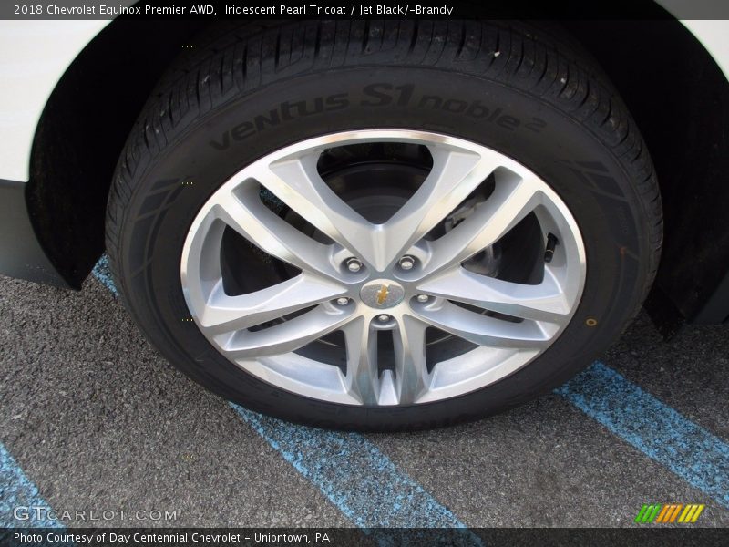 Iridescent Pearl Tricoat / Jet Black/­Brandy 2018 Chevrolet Equinox Premier AWD