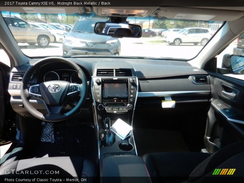 Midnight Black Metallic / Black 2017 Toyota Camry XSE V6