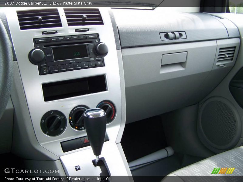 Black / Pastel Slate Gray 2007 Dodge Caliber SE