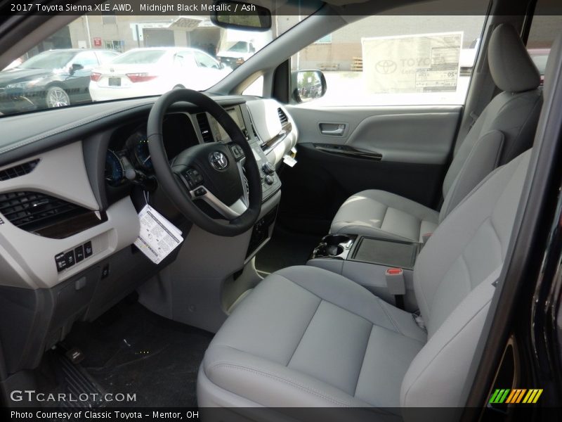 Midnight Black Metallic / Ash 2017 Toyota Sienna XLE AWD