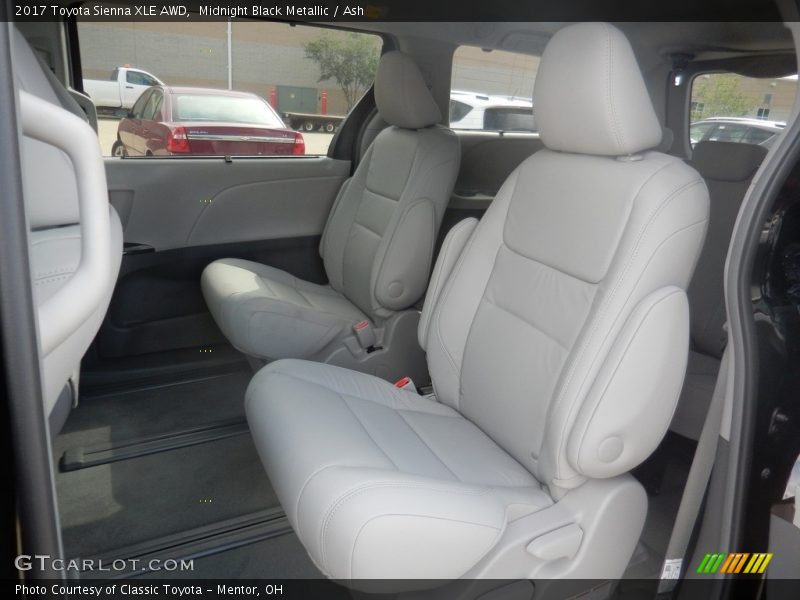 Midnight Black Metallic / Ash 2017 Toyota Sienna XLE AWD