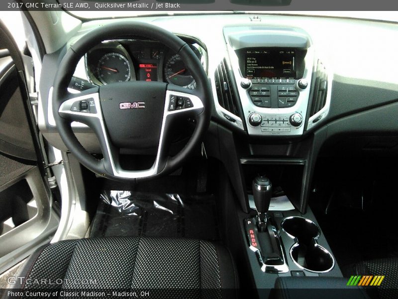 Quicksilver Metallic / Jet Black 2017 GMC Terrain SLE AWD