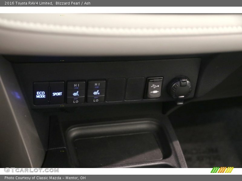 Blizzard Pearl / Ash 2016 Toyota RAV4 Limited
