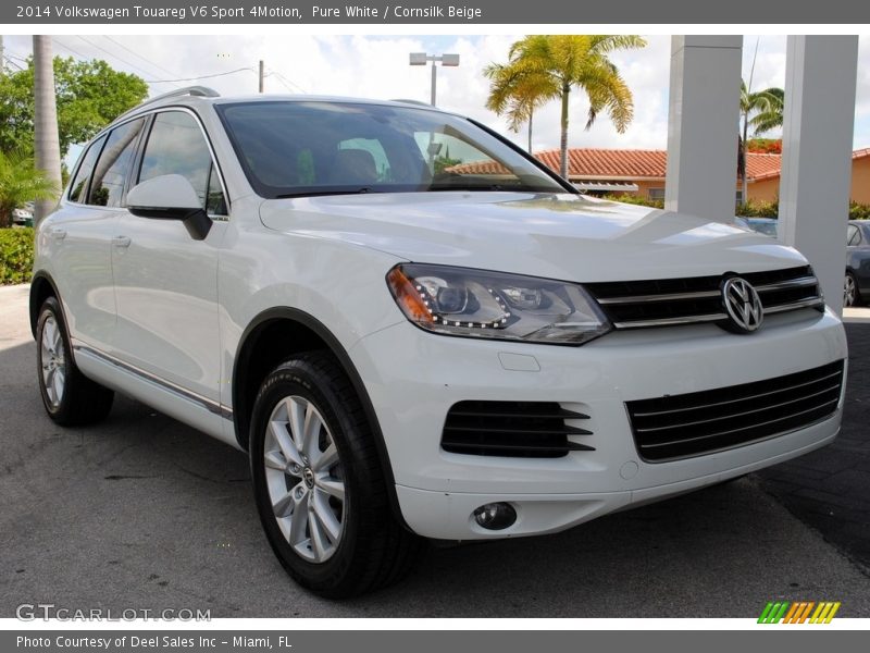 Pure White / Cornsilk Beige 2014 Volkswagen Touareg V6 Sport 4Motion