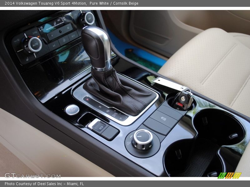 Pure White / Cornsilk Beige 2014 Volkswagen Touareg V6 Sport 4Motion