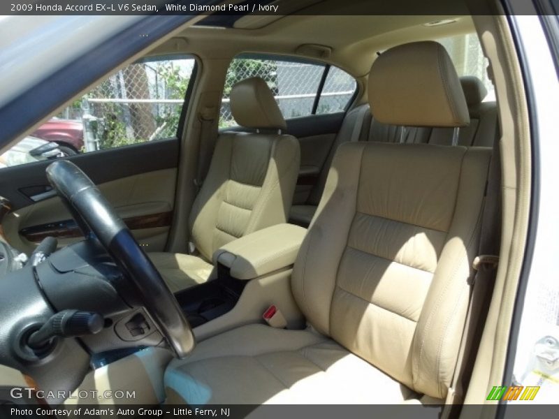 White Diamond Pearl / Ivory 2009 Honda Accord EX-L V6 Sedan