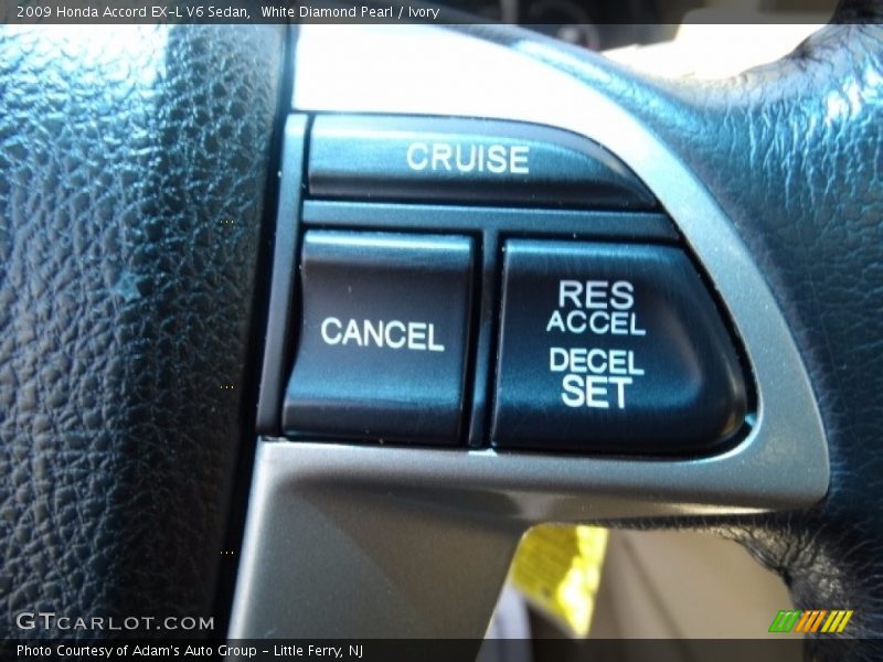 White Diamond Pearl / Ivory 2009 Honda Accord EX-L V6 Sedan