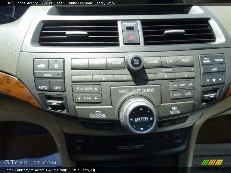 White Diamond Pearl / Ivory 2009 Honda Accord EX-L V6 Sedan