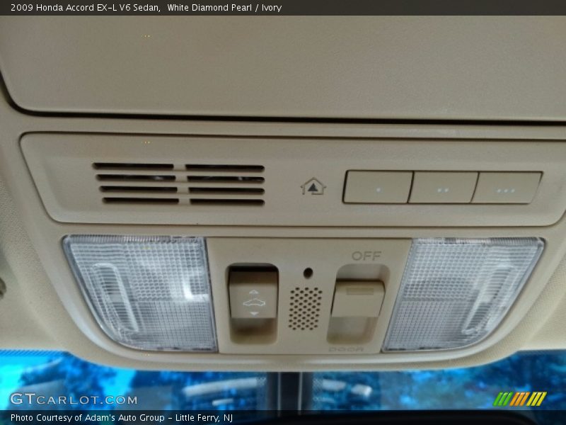 White Diamond Pearl / Ivory 2009 Honda Accord EX-L V6 Sedan