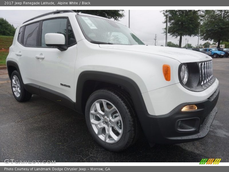Alpine White / Black 2017 Jeep Renegade Latitude