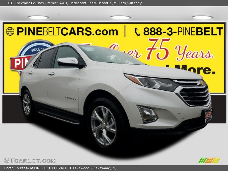 Iridescent Pearl Tricoat / Jet Black/­Brandy 2018 Chevrolet Equinox Premier AWD