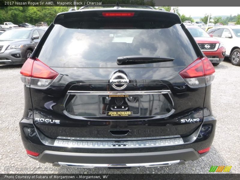 Magnetic Black / Charcoal 2017 Nissan Rogue SV AWD