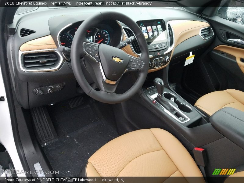 Iridescent Pearl Tricoat / Jet Black/­Brandy 2018 Chevrolet Equinox Premier AWD