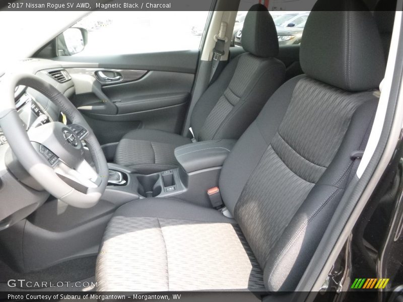 Magnetic Black / Charcoal 2017 Nissan Rogue SV AWD