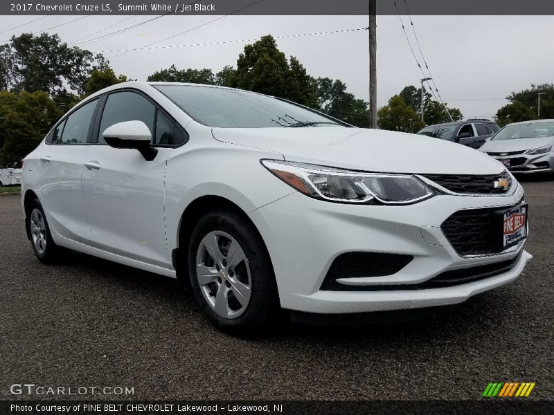 Summit White / Jet Black 2017 Chevrolet Cruze LS