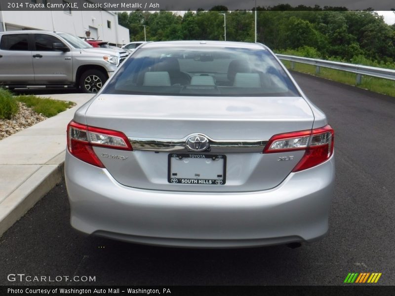 Classic Silver Metallic / Ash 2014 Toyota Camry XLE