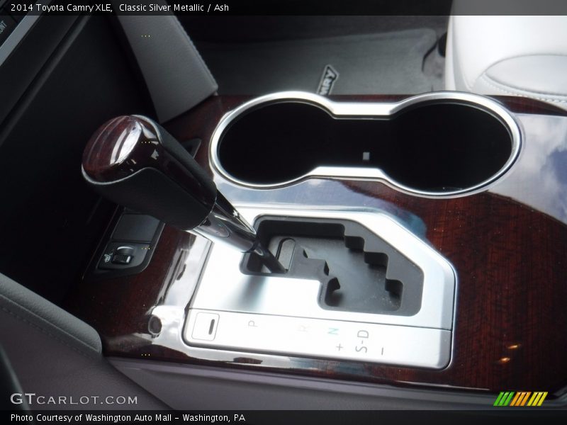 Classic Silver Metallic / Ash 2014 Toyota Camry XLE