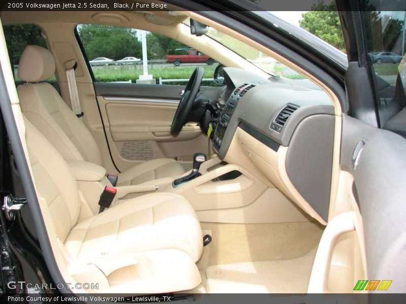 Black / Pure Beige 2005 Volkswagen Jetta 2.5 Sedan
