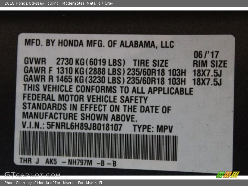 Modern Steel Metallic / Gray 2018 Honda Odyssey Touring