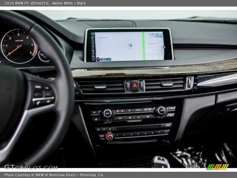 Alpine White / Black 2016 BMW X5 xDrive35d