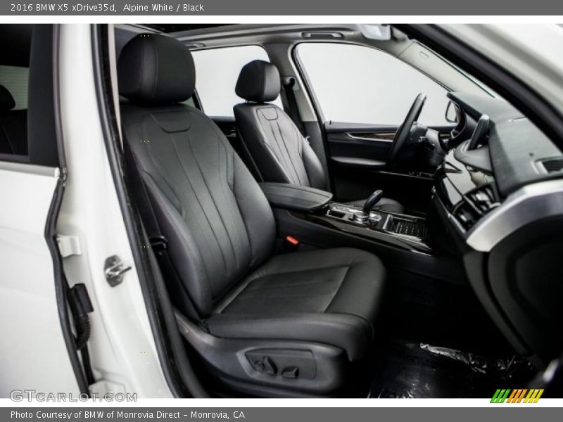 Alpine White / Black 2016 BMW X5 xDrive35d