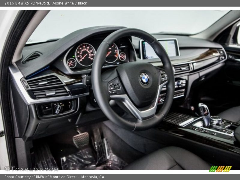 Alpine White / Black 2016 BMW X5 xDrive35d