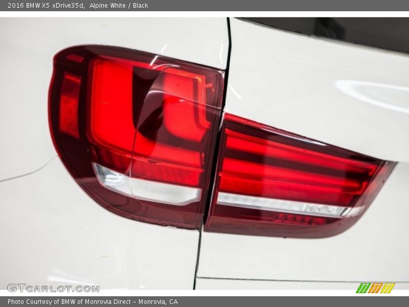 Alpine White / Black 2016 BMW X5 xDrive35d