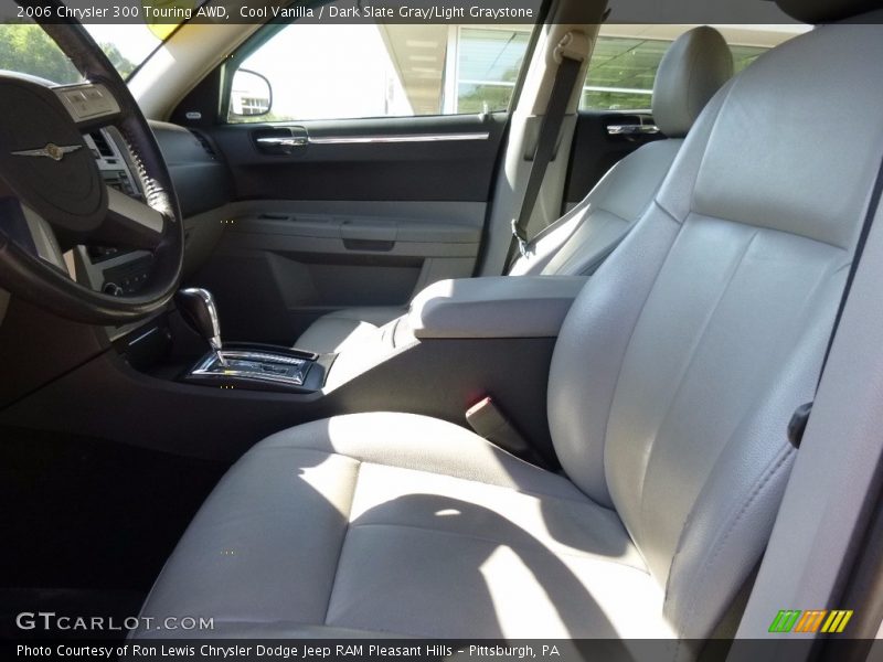 Cool Vanilla / Dark Slate Gray/Light Graystone 2006 Chrysler 300 Touring AWD